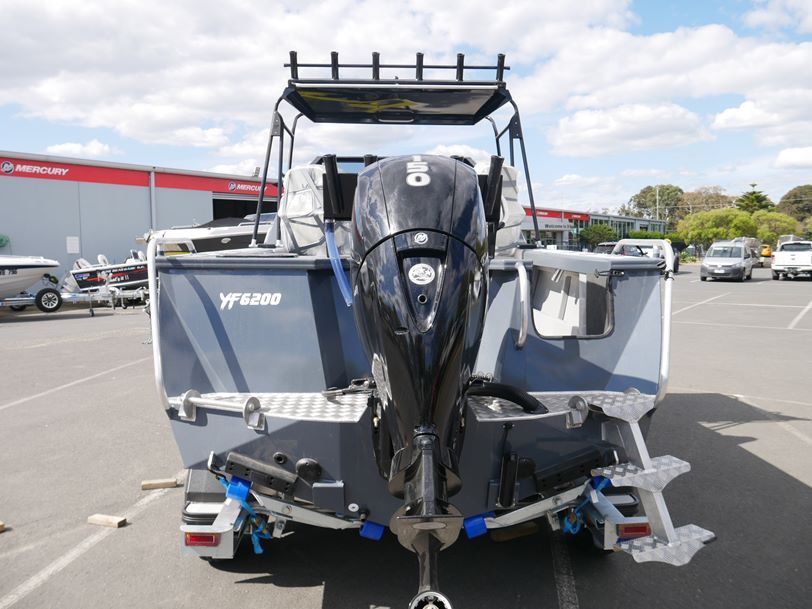Yellowfin 6200 Folding Hard Top - Plate Offshore Fishing Boat Yellowfin 6200 Folding Hard Top - Plate Offshore Fishing Boat