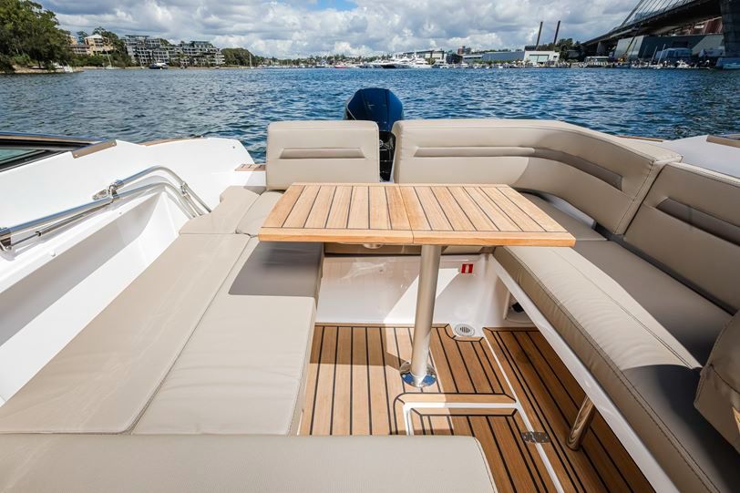 Flipper 700DC Day Cruiser - 2022 Model Flipper 700DC Day Cruiser - 2022 Model