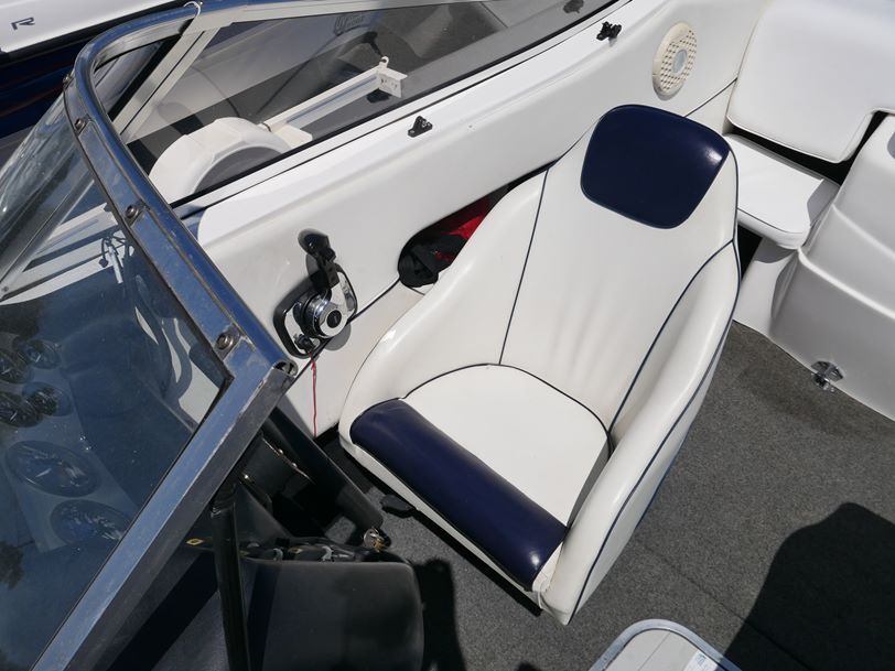 Clearwater 1800 Bow Rider - 2010 Model Clearwater 1800 Bow Rider - 2010 Model