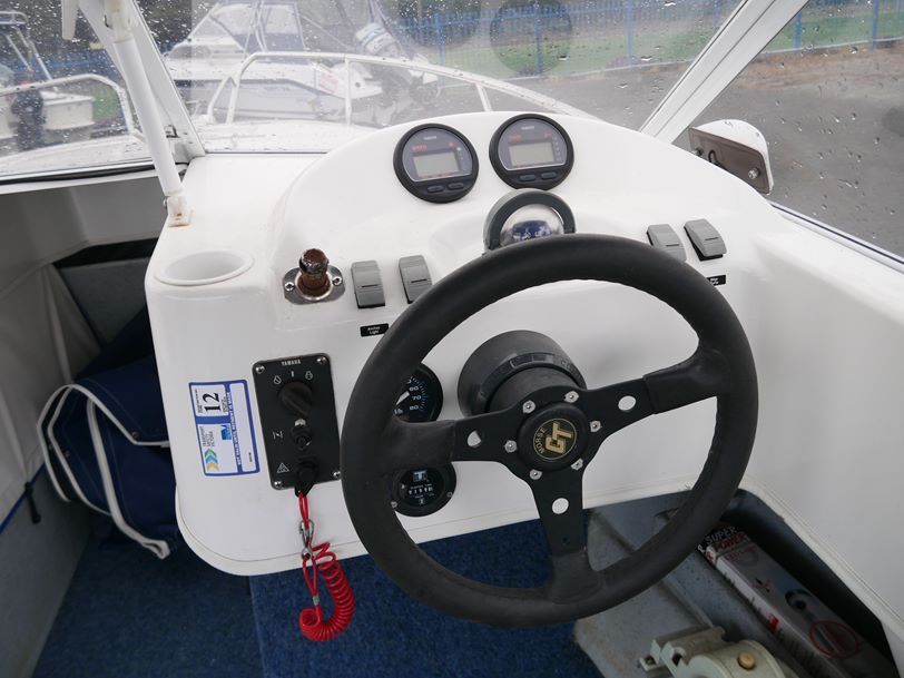 Streaker 545 Sports Fisher - 1996 Model Streaker 545 Sports Fisher - 1996 Model