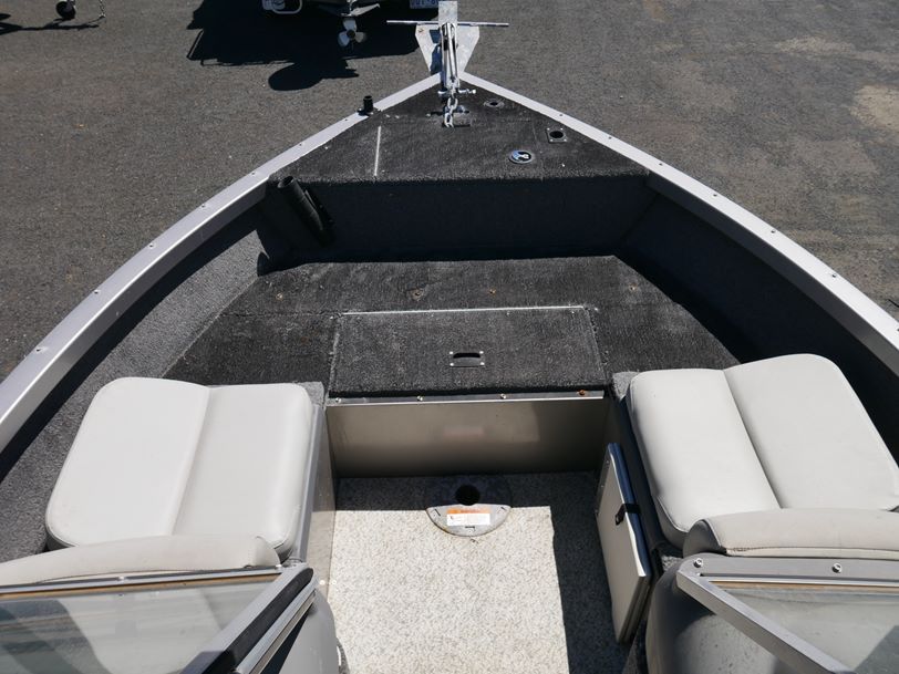 Crestliner 1600 Super Hawk - 2011 Model Crestliner 1600 Super Hawk - 2011 Model