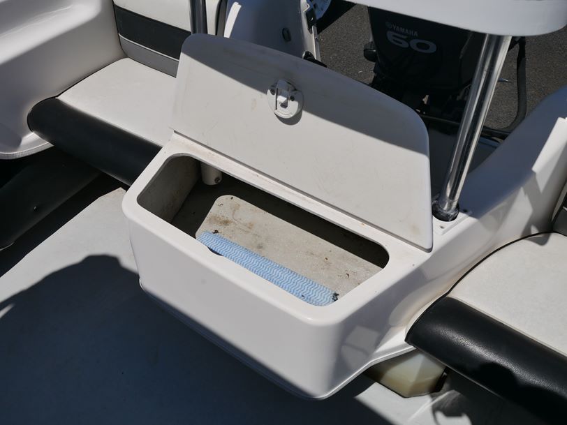 Whittley 1600 Clearwater - Cuddy Cabin - 2009 Model Whittley 1600 Clearwater - Cuddy Cabin - 2009 Model