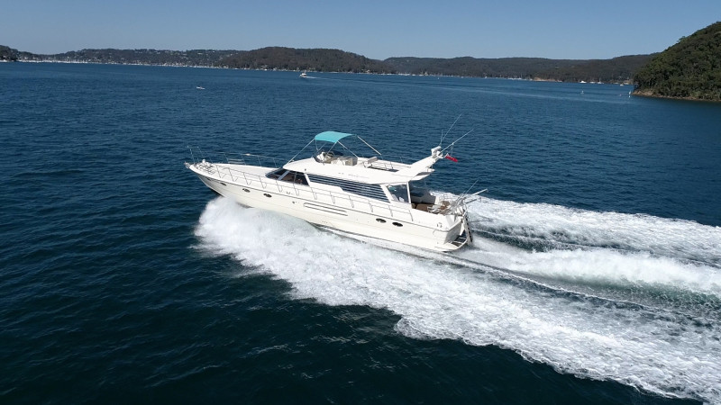 Classic 1990 Riva Corsaro 20m Classic 1990 Riva Corsaro 20m
