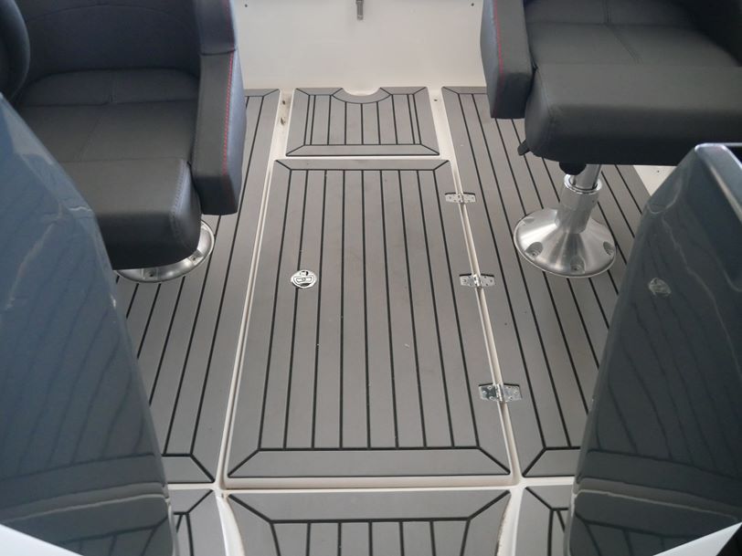 Bella Falcon BR6 Bow Rider - 2022 Model Bella Falcon BR6 Bow Rider - 2022 Model
