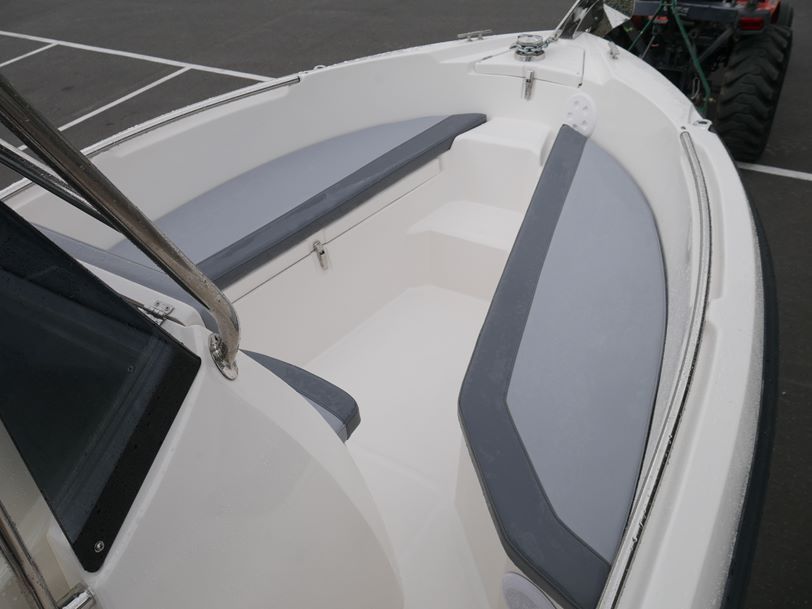 Compass 165 Pro - Centre Console - 2022 Model Compass 165 Pro - Centre Console - 2022 Model
