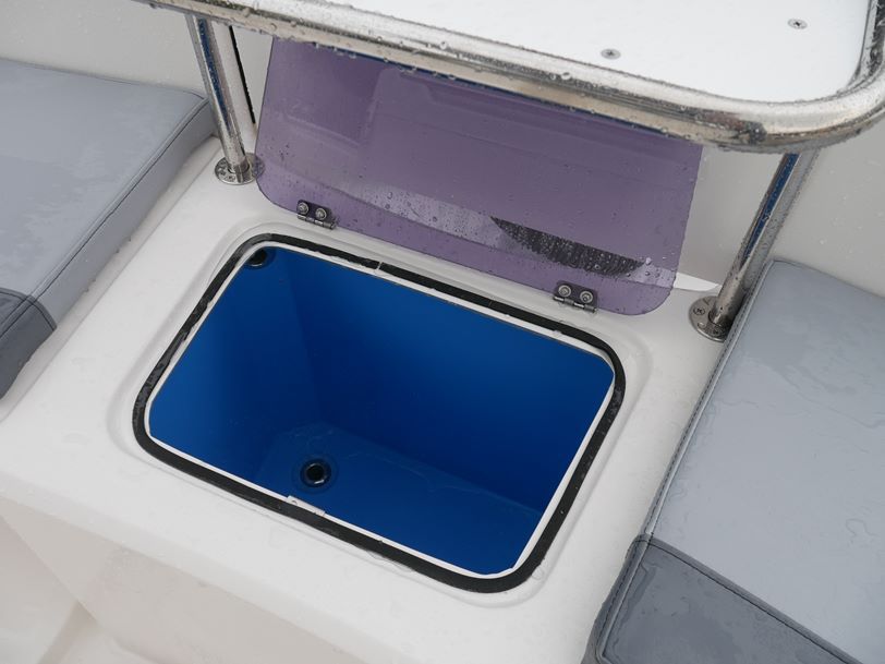 Compass 165 Pro - Centre Console - 2022 Model Compass 165 Pro - Centre Console - 2022 Model
