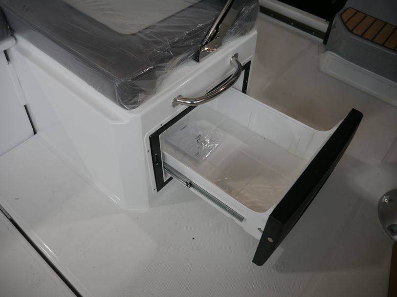 Jeanneau Cap Camarat 7.5 DC - Series 2 - 2022 Model Jeanneau Cap Camarat 7.5 DC - Series 2 - 2022 Model