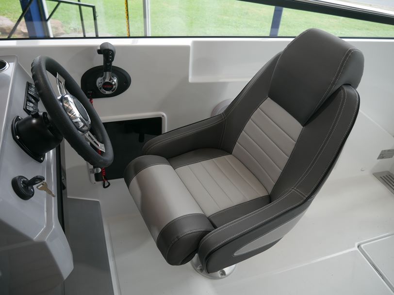 Jeanneau Cap Camarat 7.5 DC - Series 2 - 2022 Model Jeanneau Cap Camarat 7.5 DC - Series 2 - 2022 Model