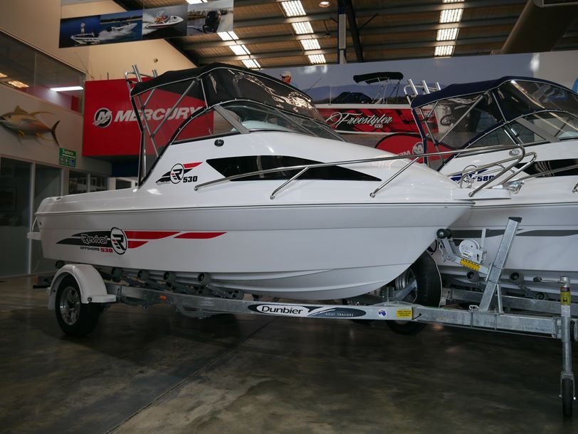 Revival 530 Offshore - Cabin Boat - 2022 Model Revival 530 Offshore - Cabin Boat - 2022 Model