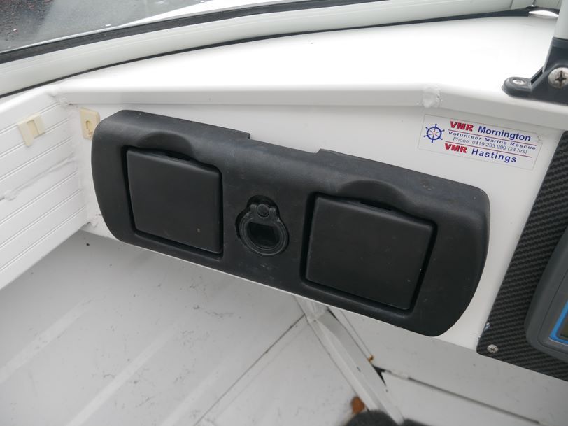Quintrex 430 Escape - Runabout - 2011 Model Quintrex 430 Escape - Runabout - 2011 Model