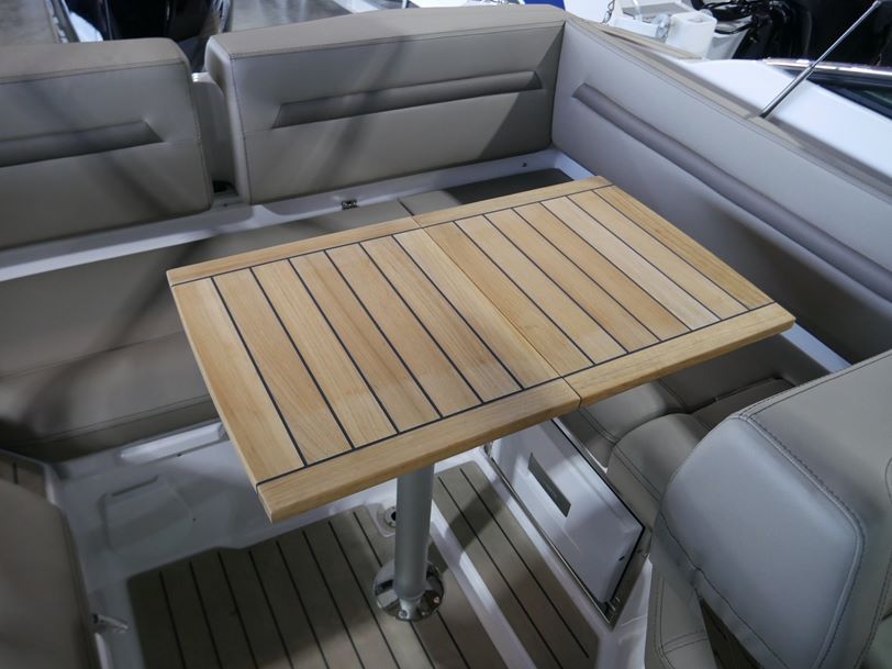 Flipper 650DC Day Cruiser - 2022 Model Flipper 650DC Day Cruiser - 2022 Model