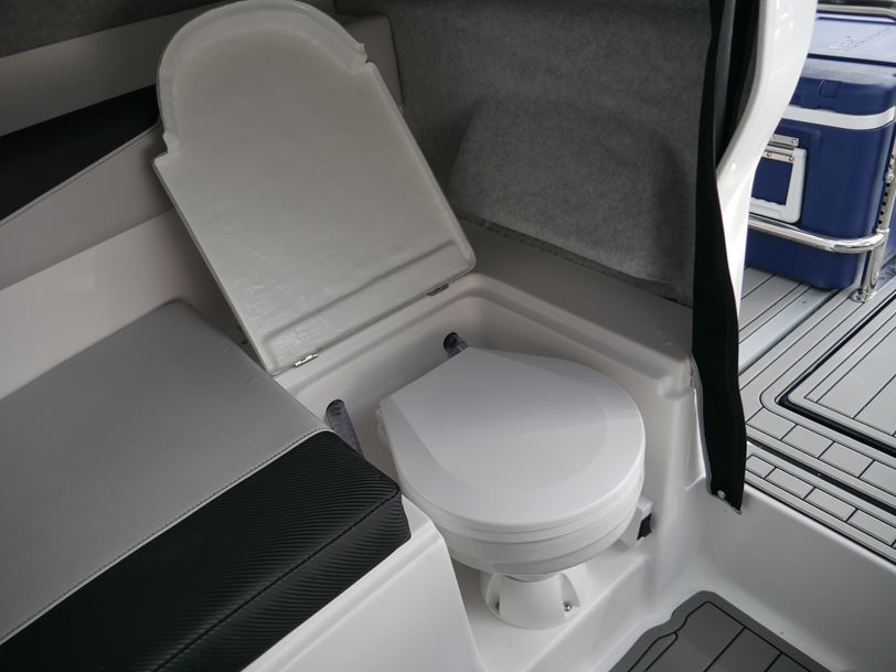 Revival 640 Offshore Hard Top - 2022 Model Revival 640 Offshore Hard Top - 2022 Model