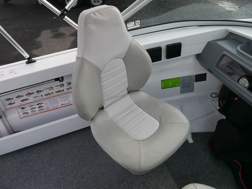 Quintrex 430 Fishabout - 2015 Model Quintrex 430 Fishabout - 2015 Model
