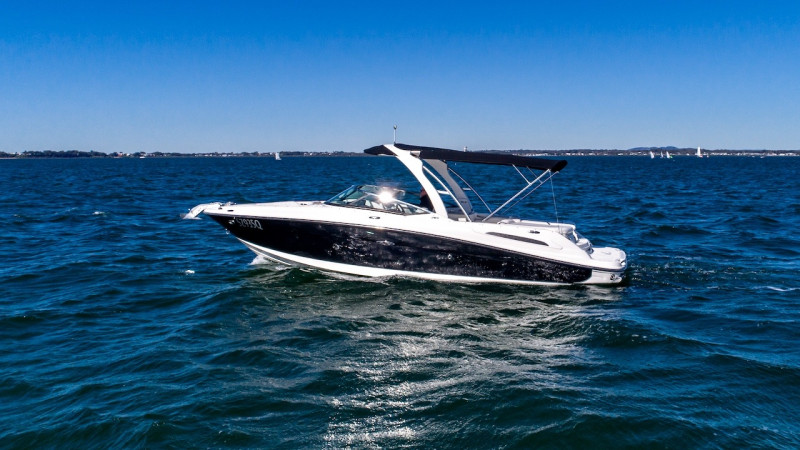 Sea Ray 250 SLX