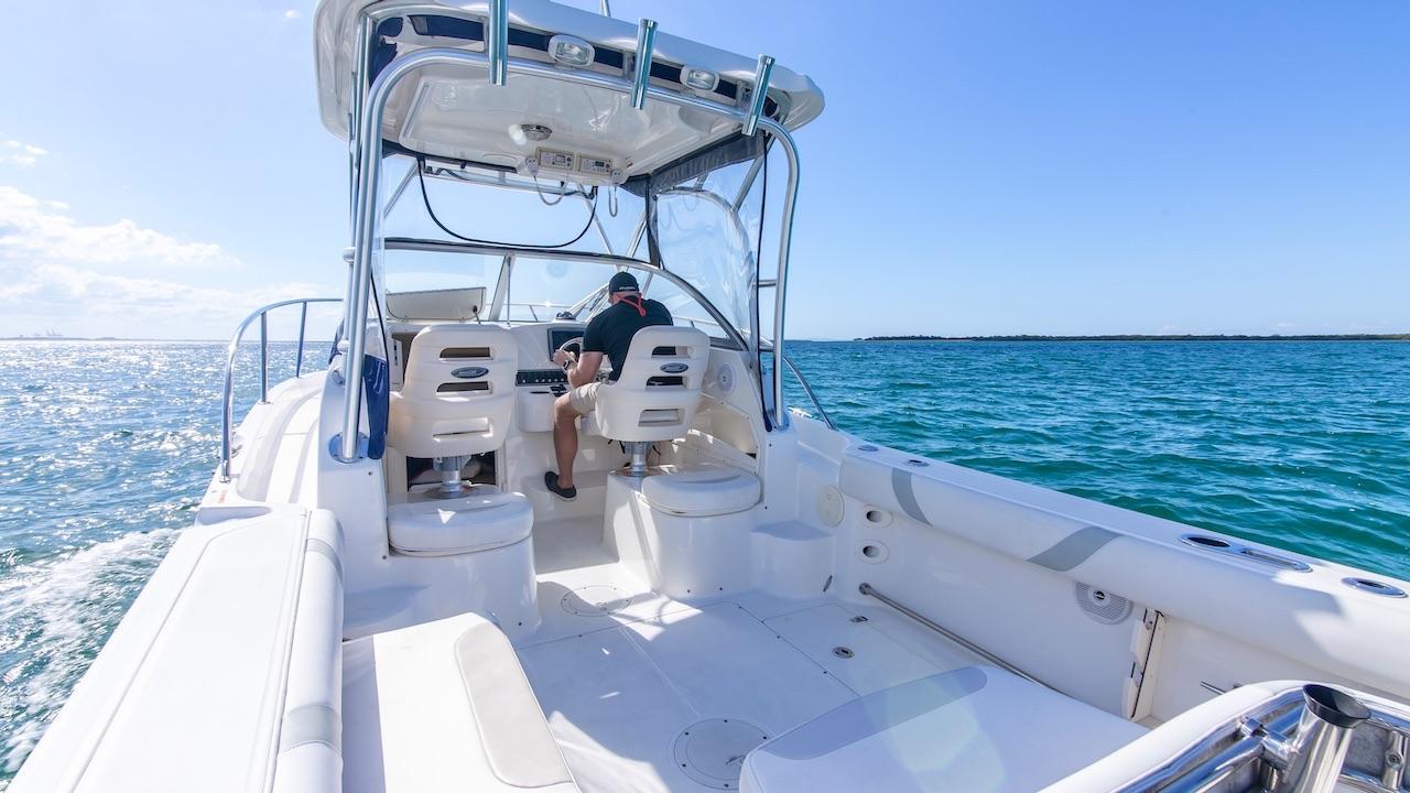 Boston Whaler 235 Conquest Standen Marine