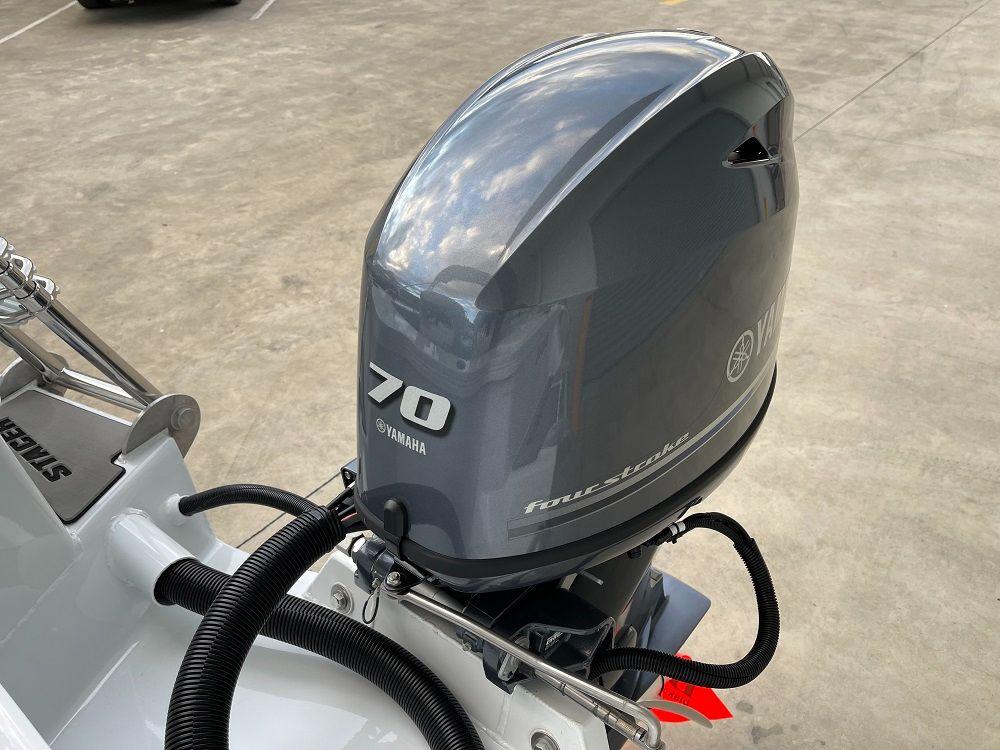 Stacer 449 Crossfire Side Console Yamaha F70 2023 Model Blakes Marine stacer-449-crossfire-side-console-yamaha-f70-2023-model-blakes-marine
