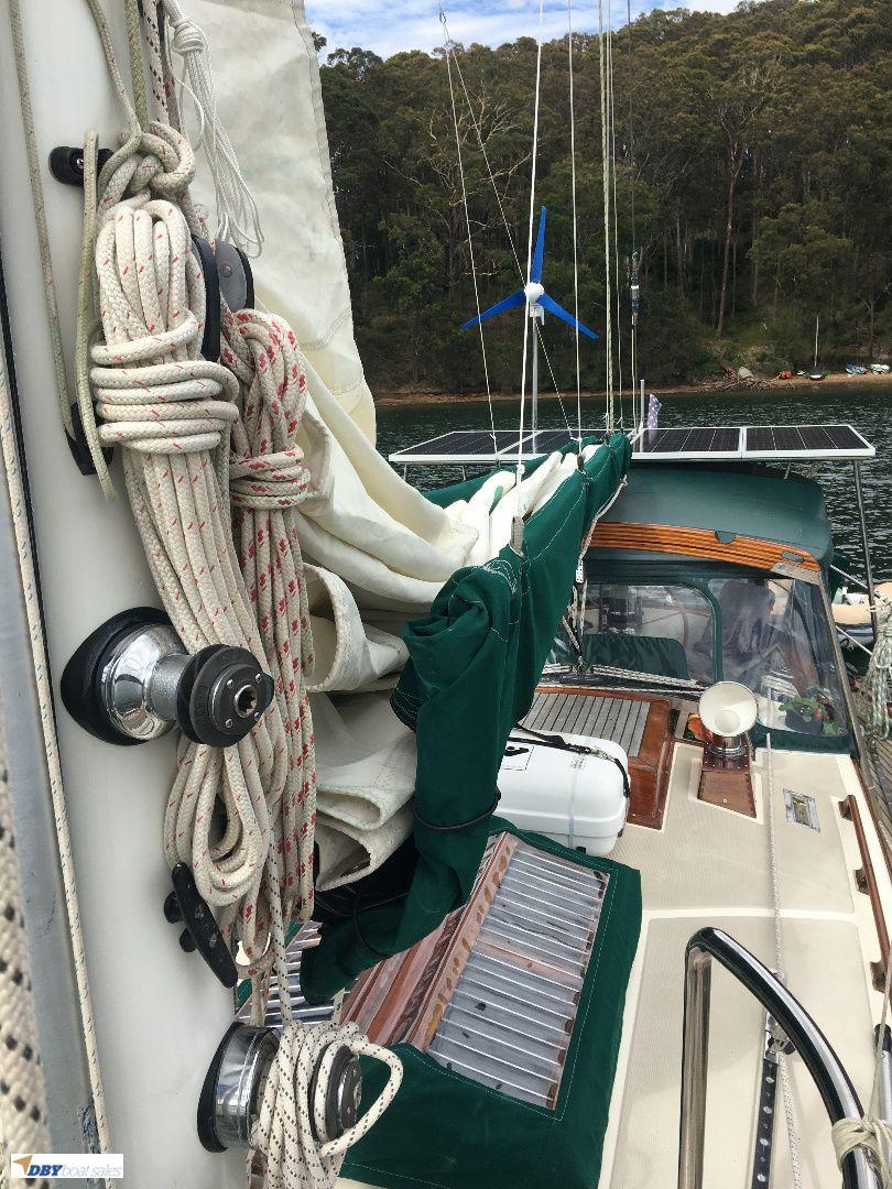Tashiba 40 | DBY Boat Sales, Newport, Sydney, NSW, Australia