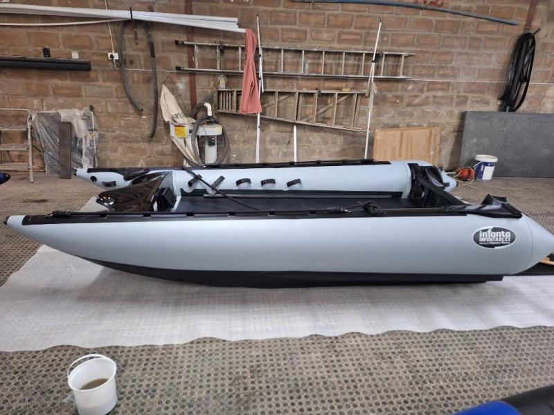 Infanta P1 Thunder Cat - Boat 9-25 (Yacht Grey & Black) Infanta P1 Thunder Cat - Boat 9-25 (Yacht Grey & Black)