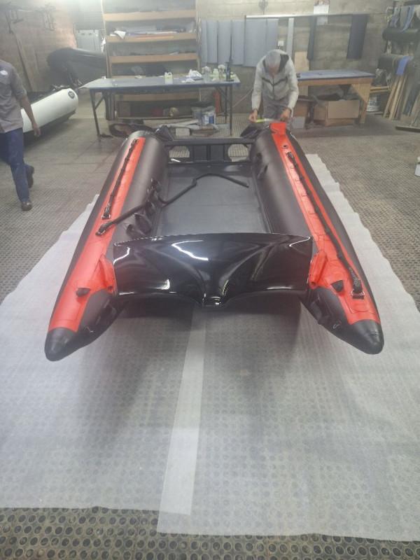 Infanta P1 Thunder Cat - Boat 20-25 (Black & Red) Infanta P1 Thunder Cat - Boat 20-25 (Black & Red)